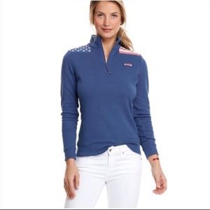 Vineyard Vines USA sweatshirt size small
